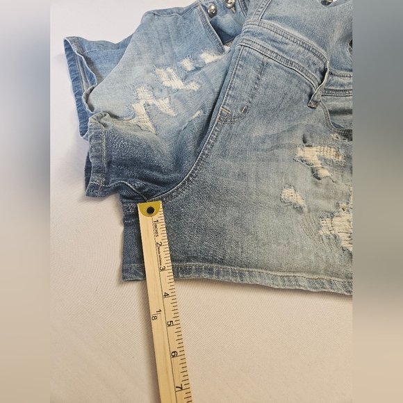 Torrid Premium-Distresed  Denim Short Overalls Women's SZ 14" - Picture 3 of 9